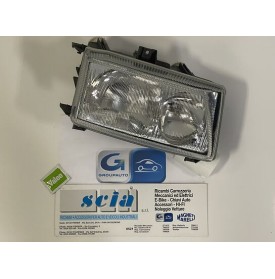 PROIETTORE ANTERIORE DESTRO...