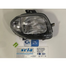 PROIETTORE ANTERIORE DESTRO...