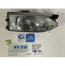 PROIETTORE ANTERIORE DESTRO...
