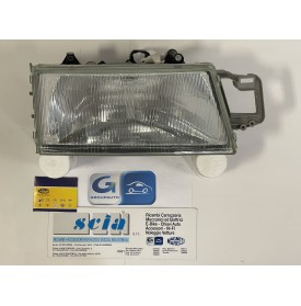 PROIETTORE ANTERIORE DESTRO...